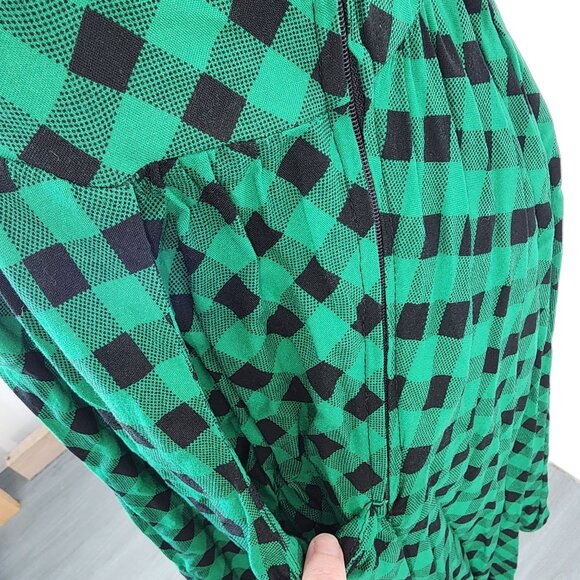 Women's Hot Topic Black Green Check Pleated Dress XL Pockets Sleeveless Zip - Picture 10 of 12